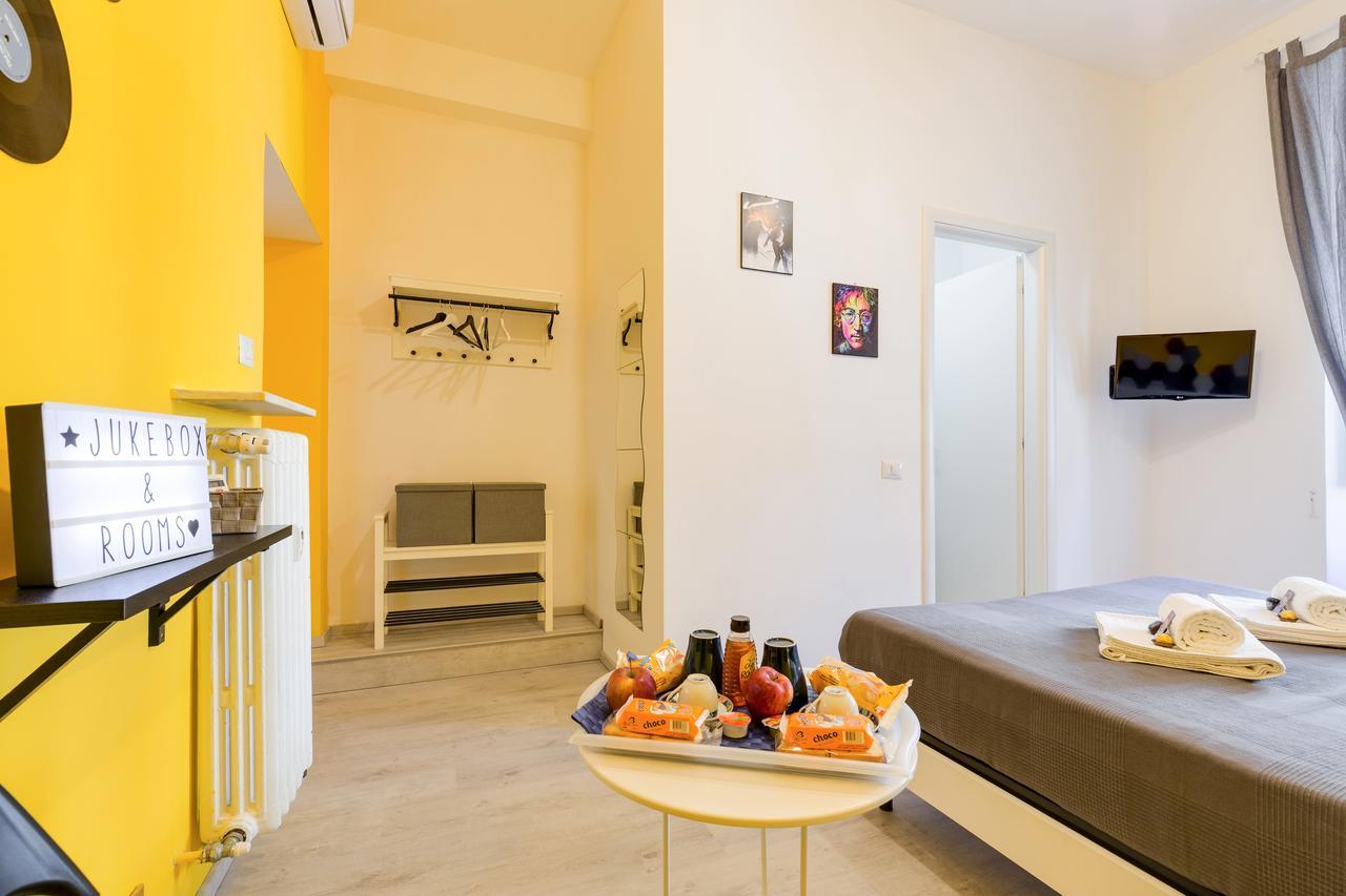 Jukebox & Rooms B&B โรม ภายนอก รูปภาพ